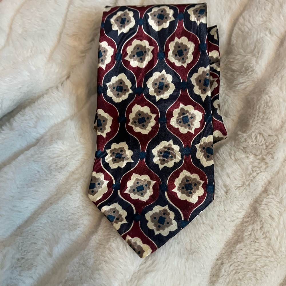 Vintage Jordache Mens Abstract Red Grey Cream Funky Print Classic Office Tie
